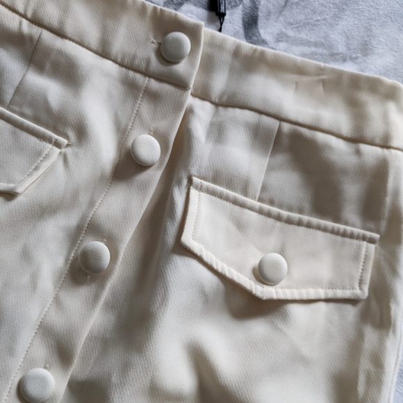 NWT • PrettyLittleThing • mini skirt - Picture 3 of 5